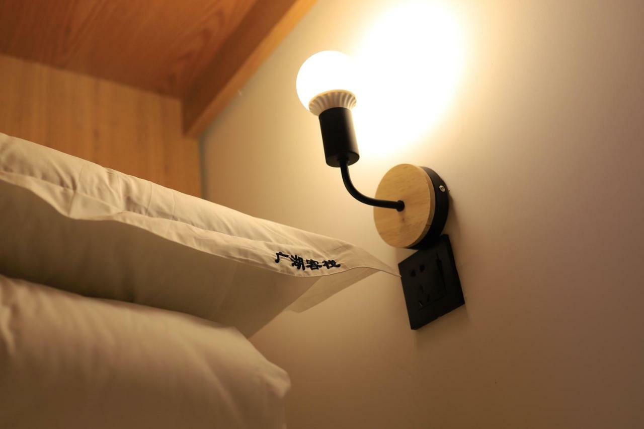 Travel Light Inn Guilin Eksteriør bilde